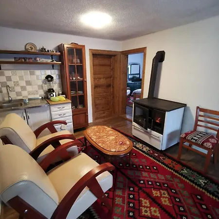 公寓 House In The Middle Of A Quiet Bosnian Village 福伊尼察