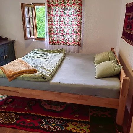 House In The Middle Of A Quiet Bosnian Village 公寓 福伊尼察